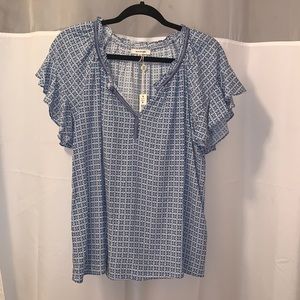 Max Studio short flutter sleeve v neck blouse